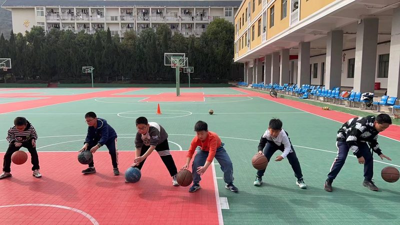 小标题：管理培训师，职业发展新助力