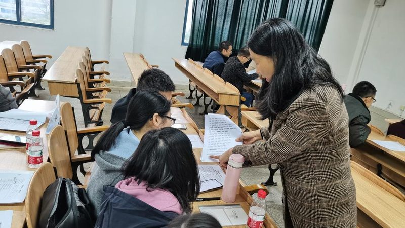 零基础如何选择二建网校？关键点解析