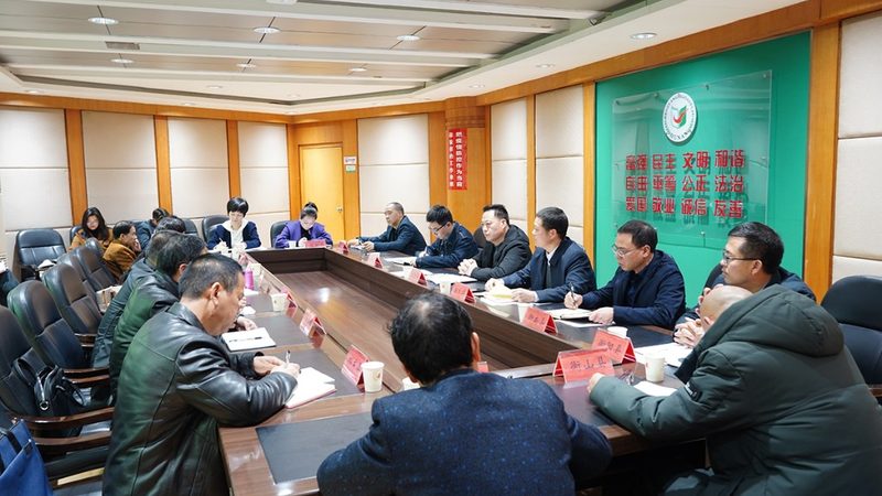 水电工考试项目解析：电工培训的关键路径