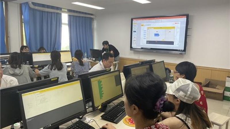 小标题：电工行业前景分析